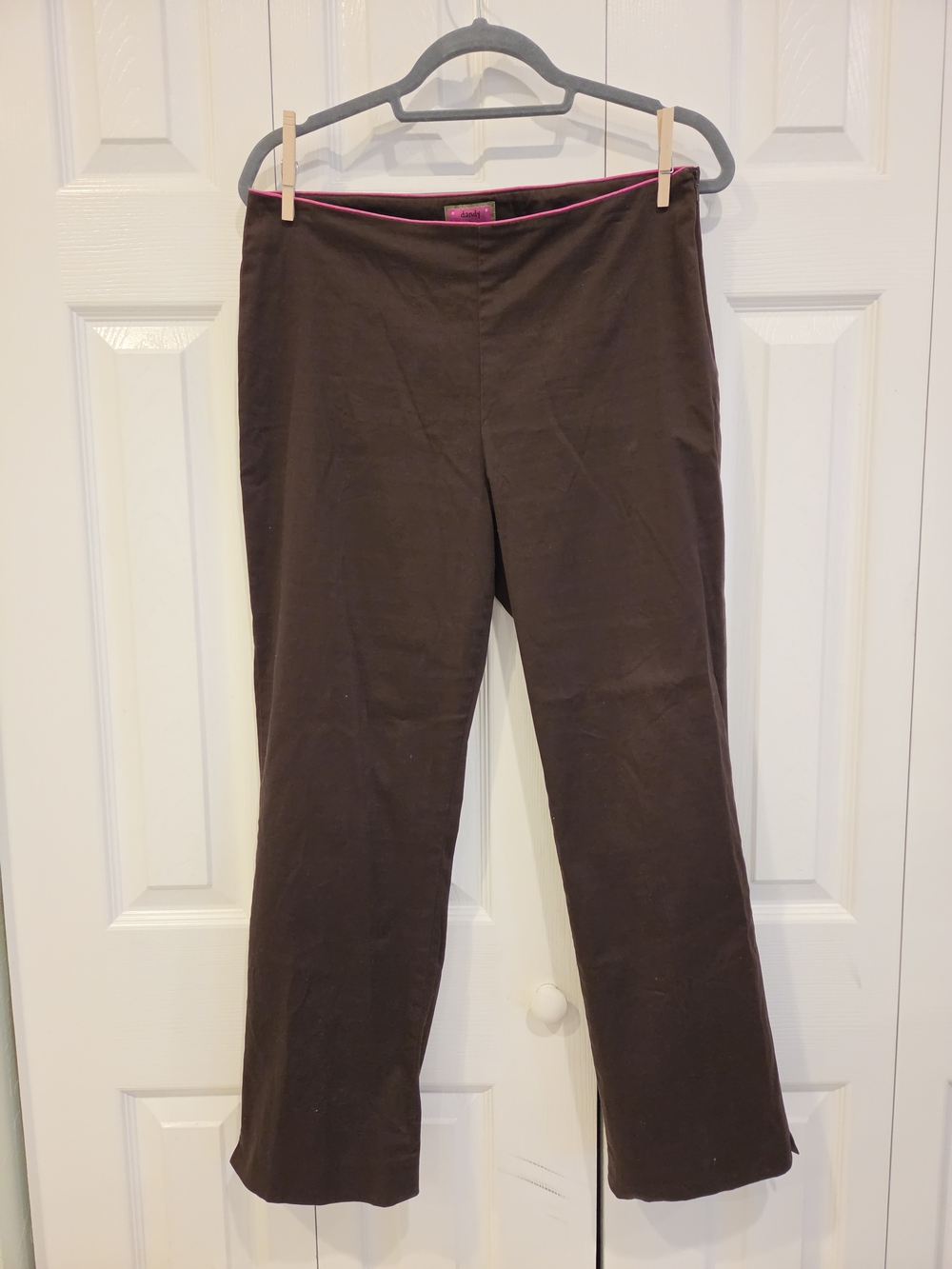 Vintage Y2K Brown Women's Stretch Pull-On Pants with Hot Pink Trim